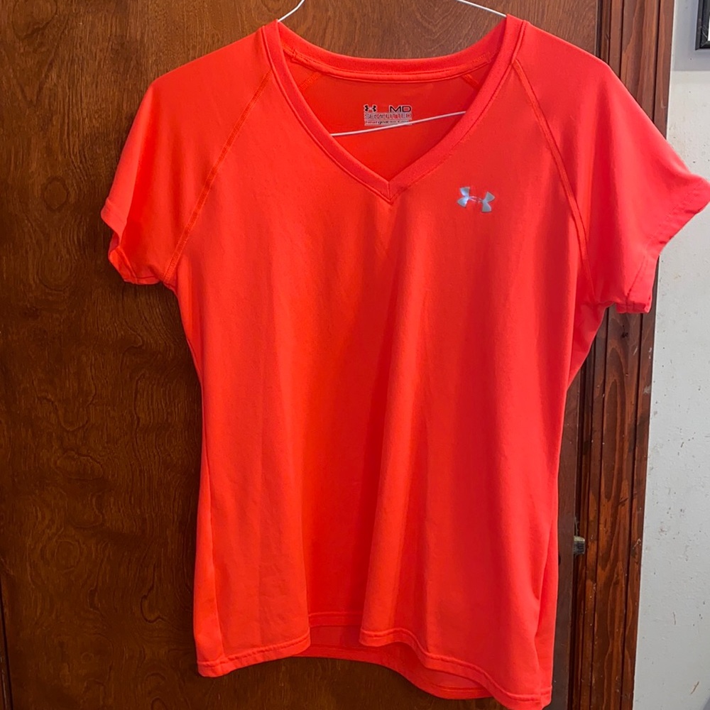 Under armour- medium neon orange heat gear tee